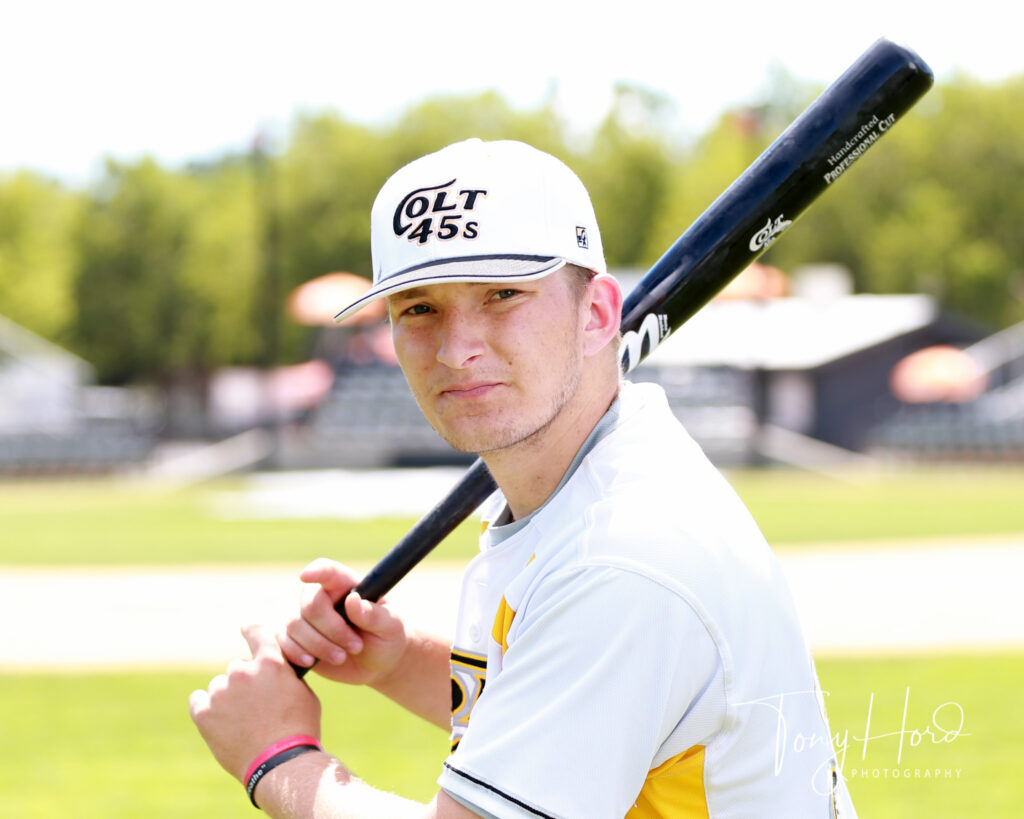 Big homer, “small ball” lift Colt 45s to 6-3 win over Ringtails
