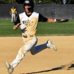 Baserunner Ariv Camacho advances to third.